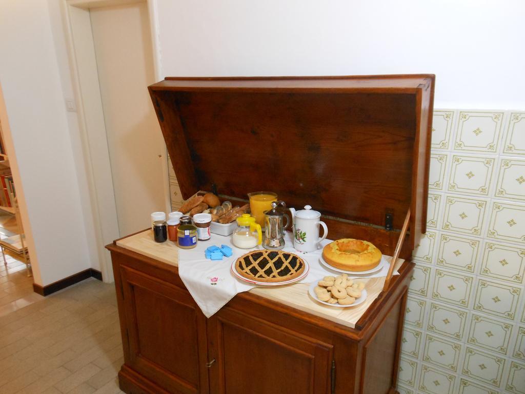 B&B Le Stanze Del Chiostro Serra deʼ Conti 외부 사진